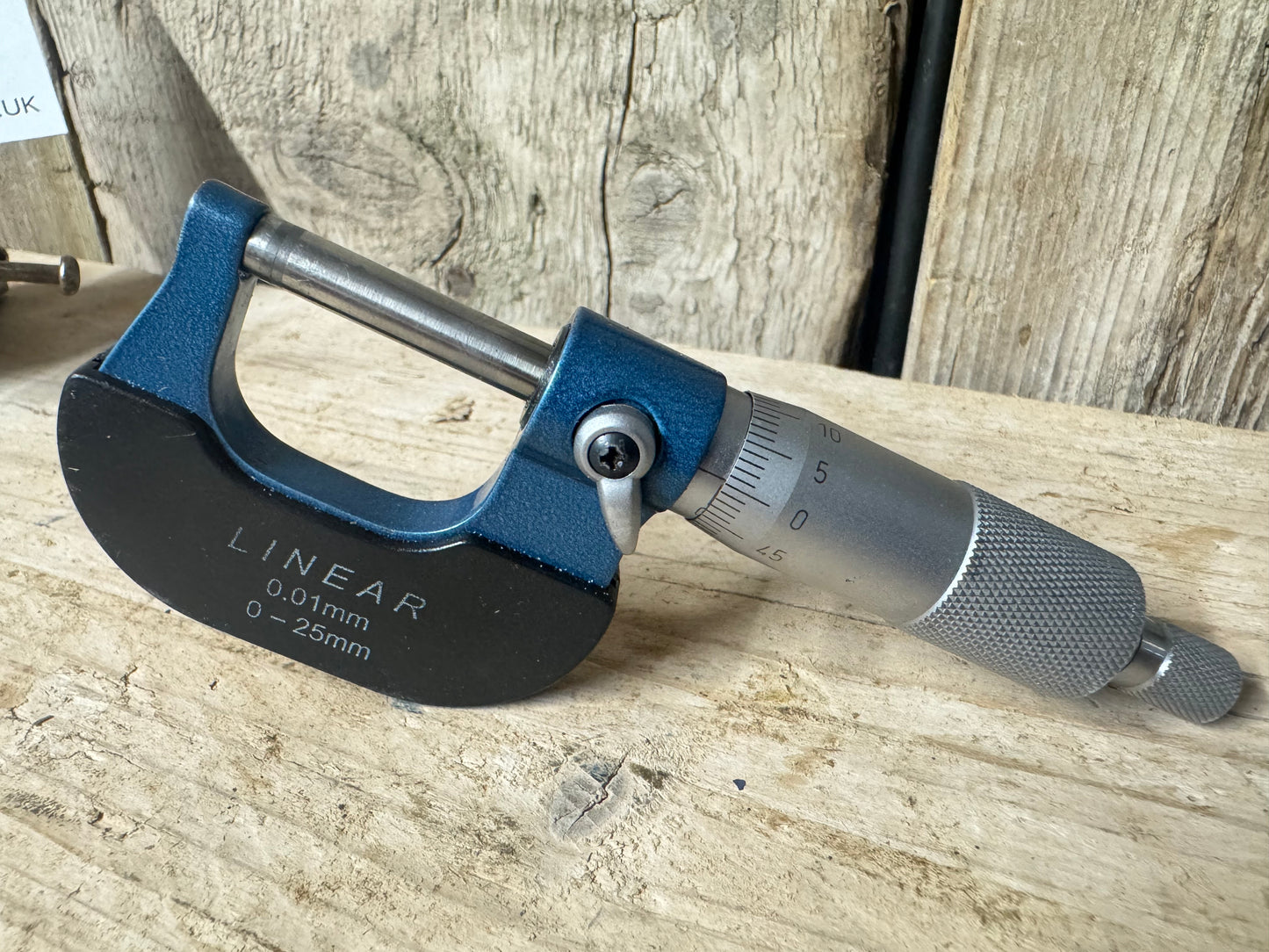 Linear 0.01mm 0-25mm Micrometer