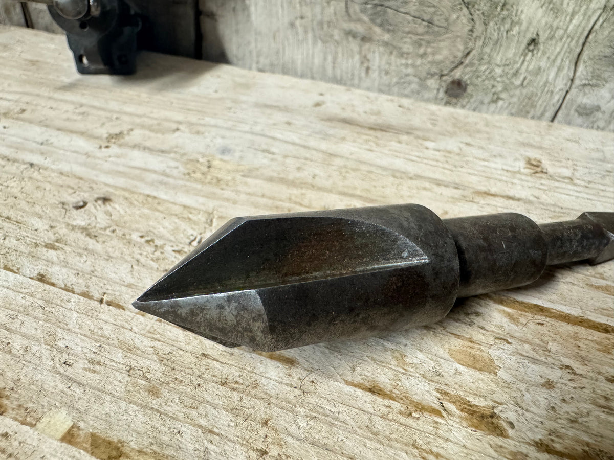Cleveland Twist Drill Company E2276 29/32 70 Degree Countersink Brace Bit