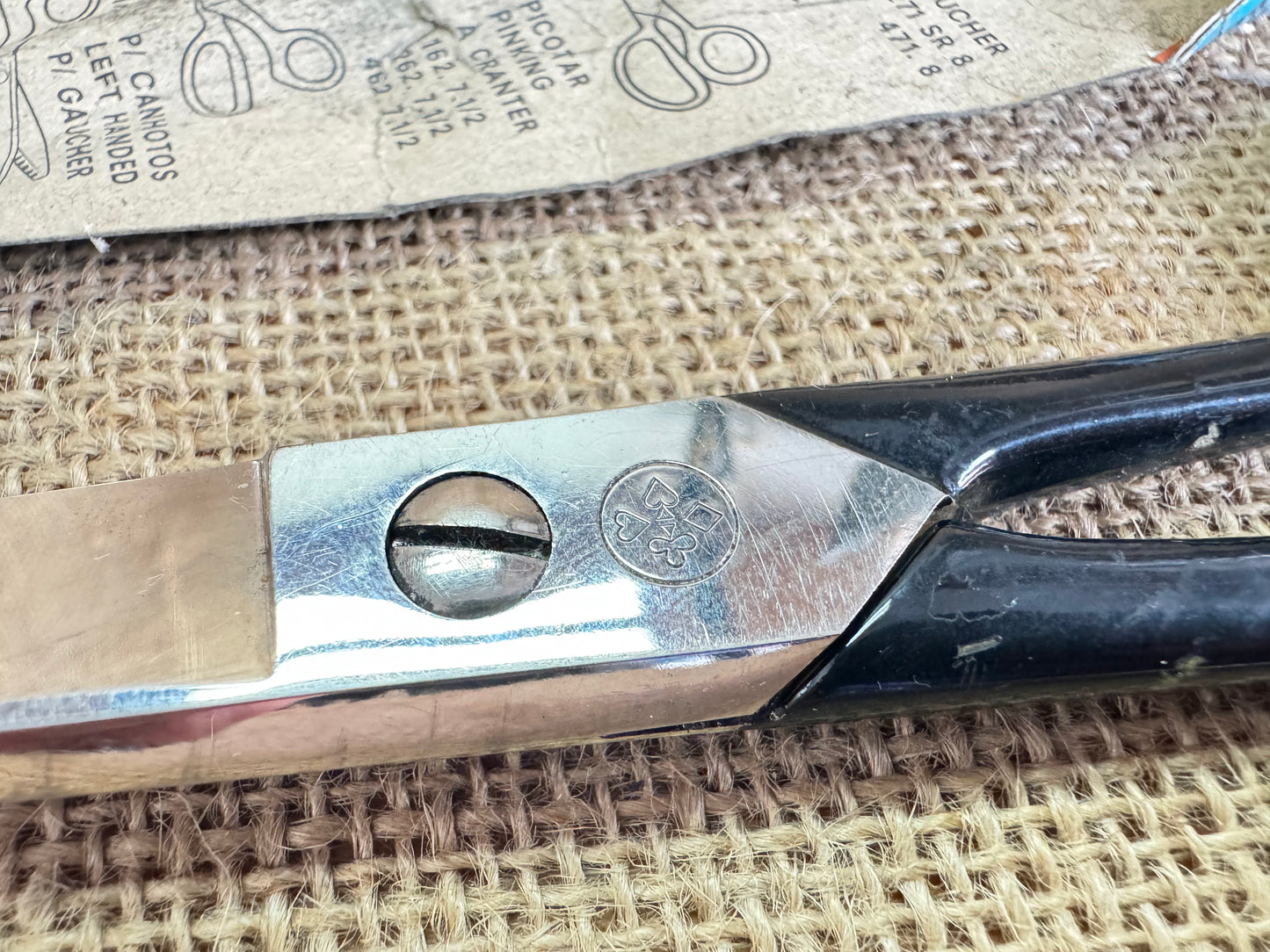 Mundial Scissors