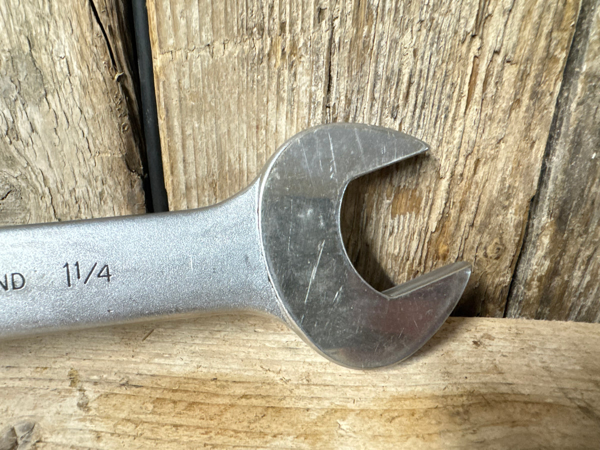 Britool 2J106125 1 1/16" & 1 1/4" Open Combination Spanner