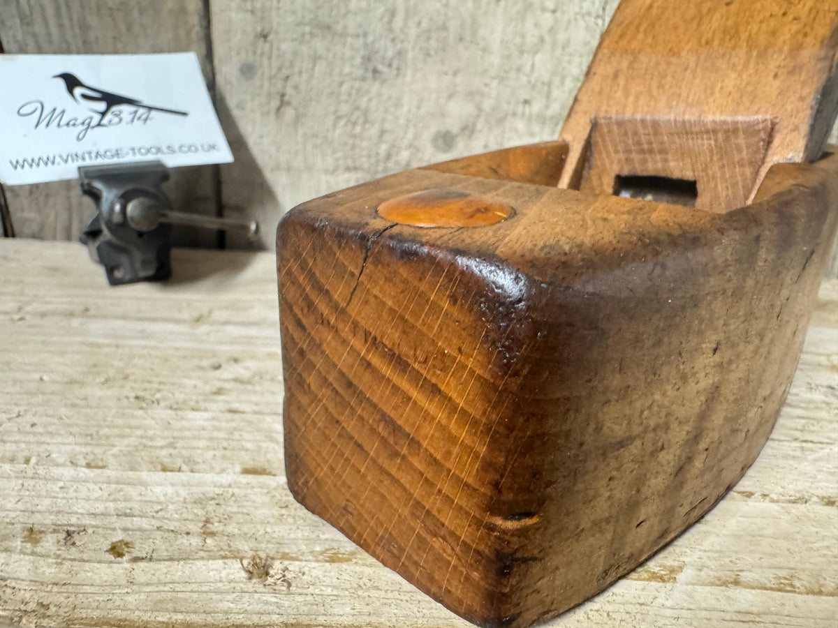 8" Beechwood Handled Coffin Plane