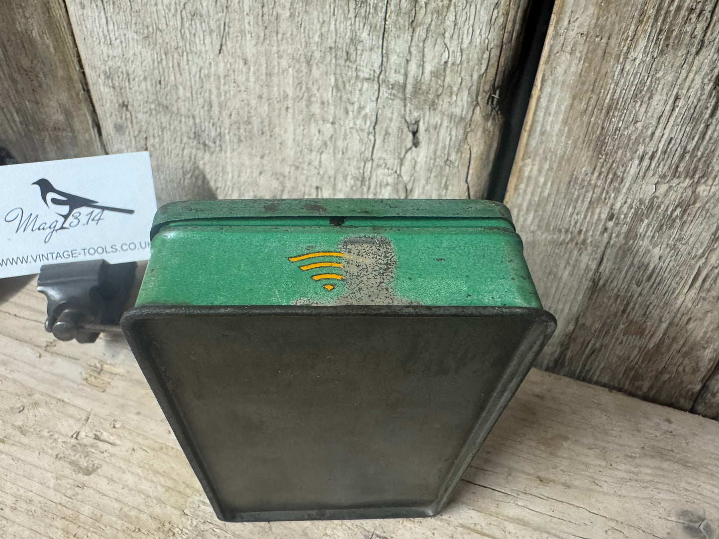 Keiller’s Crème De Menthe Tin.