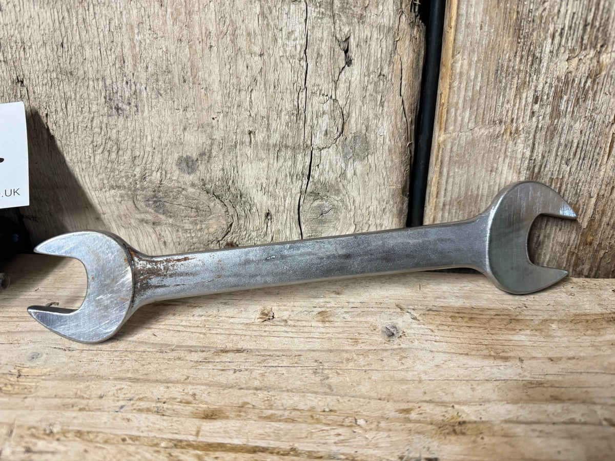 Britool 2J93100 15/16" & 1" Open Combination Spanner