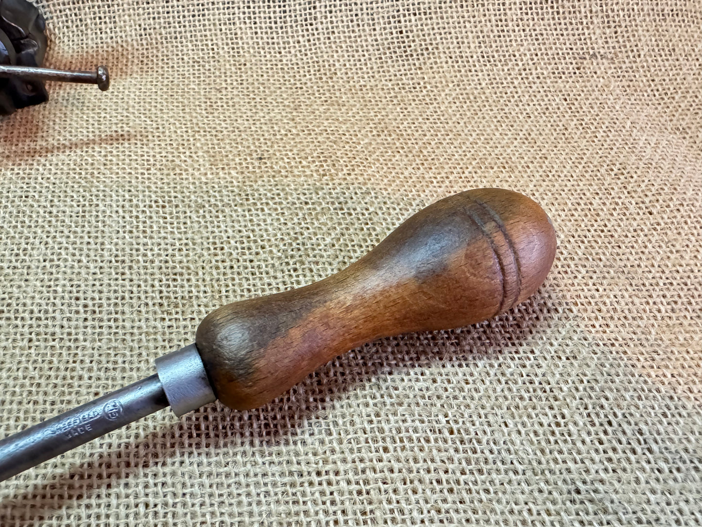 Wooden Handle Upholstery Tac Puller