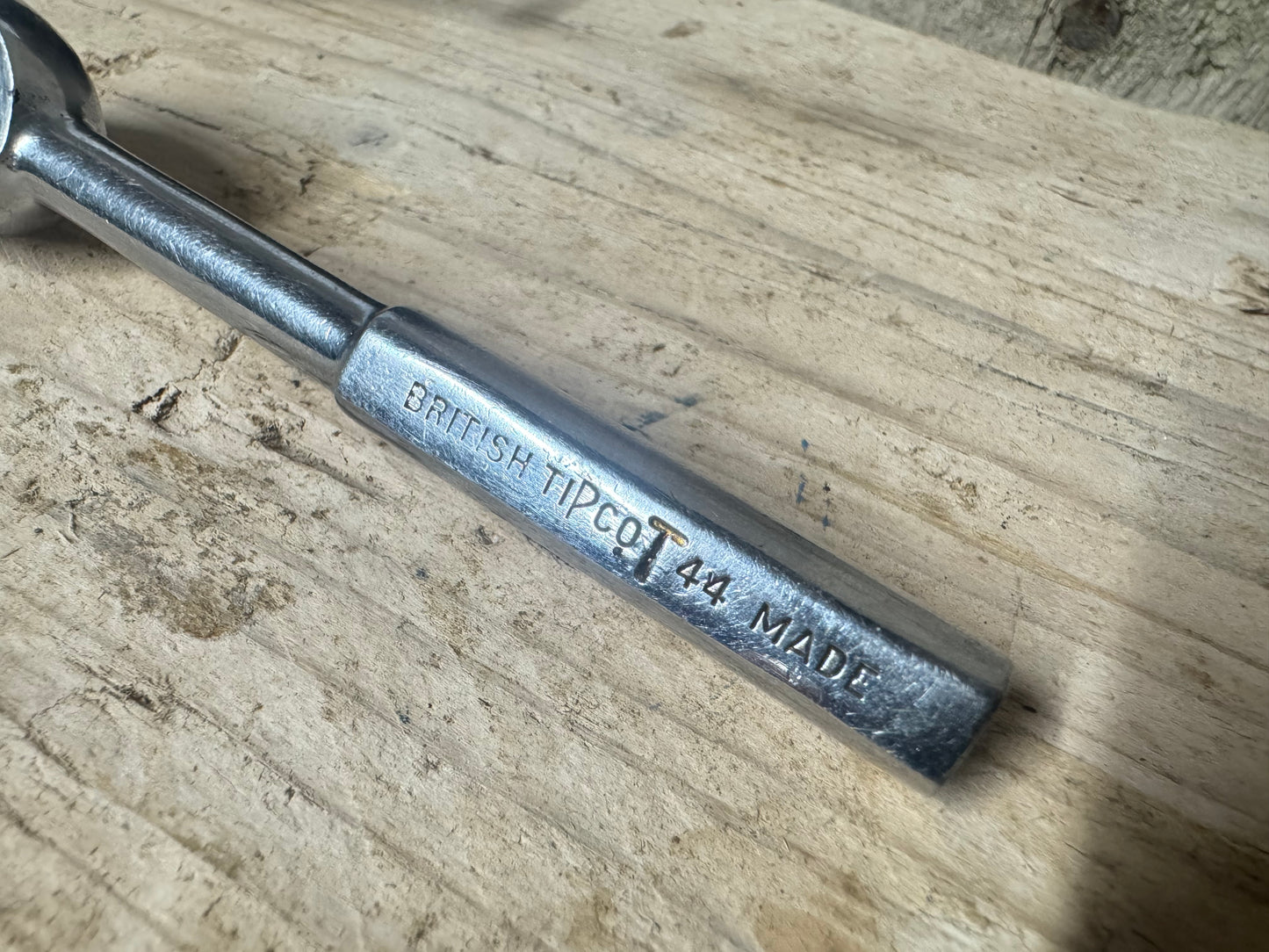 Tipco T44 1/4" Ratchet Driver