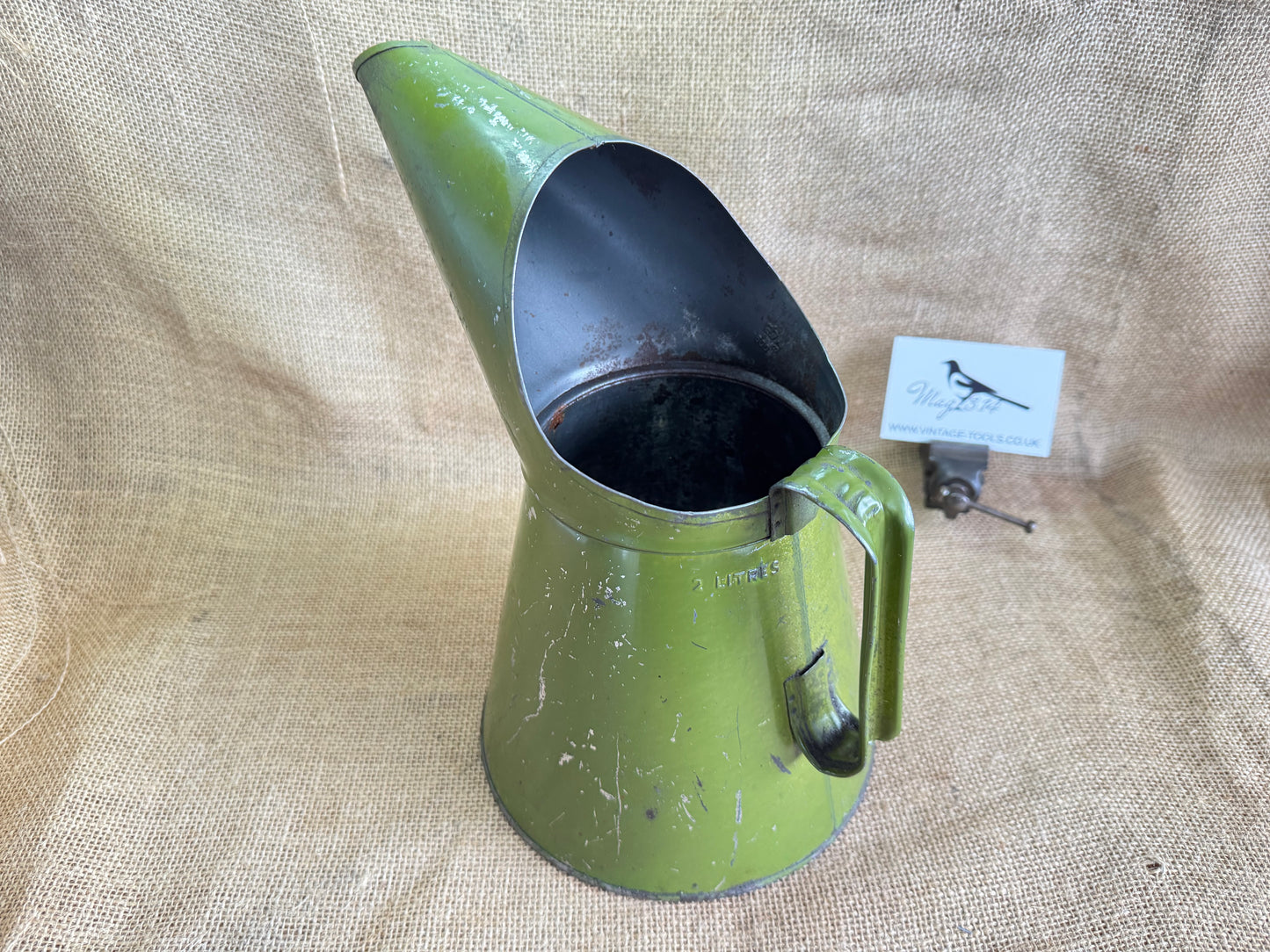 Paramount Basildon 2 Litre Oil Jug