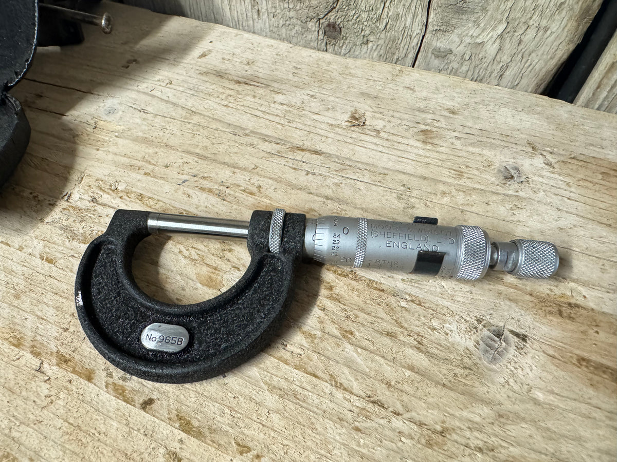 Moore & Wright No 965B 0-1" Micrometer with Military Broad Arrow