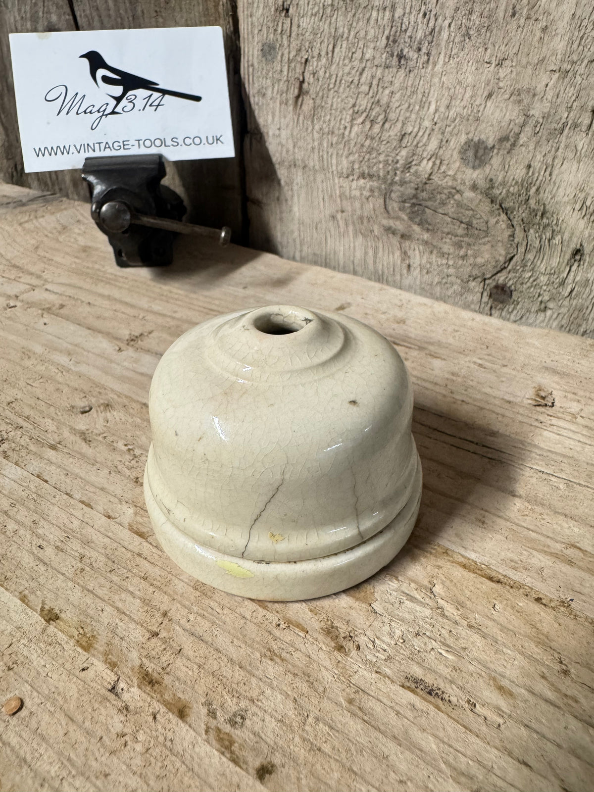 Vintage Ceramic Ceiling Rose