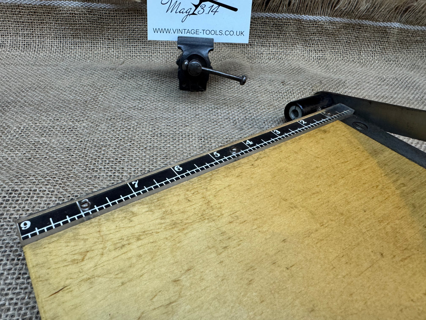 9” Paper Guillotine
