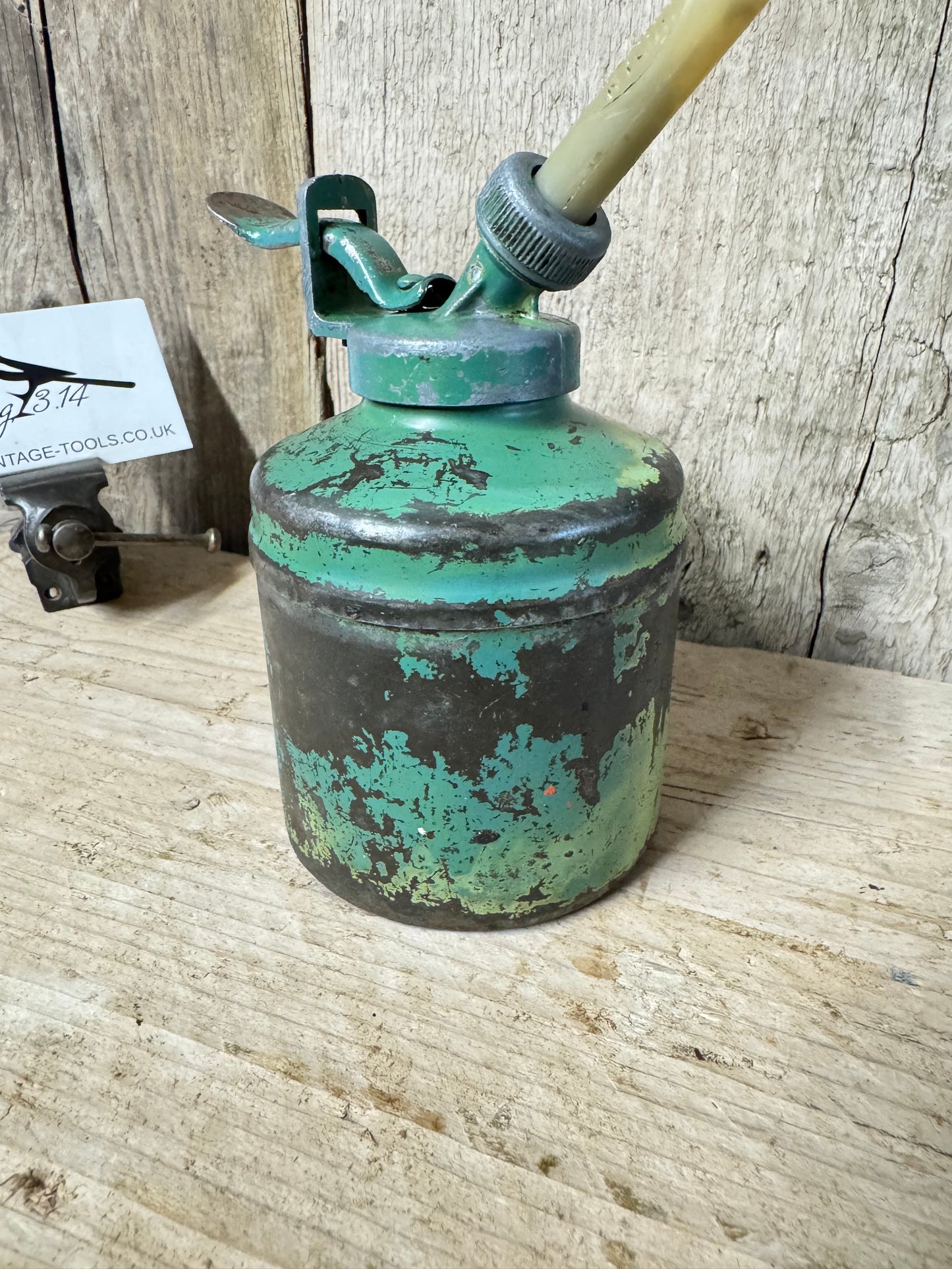 Wesco Green Oil Can with Nylon Spout