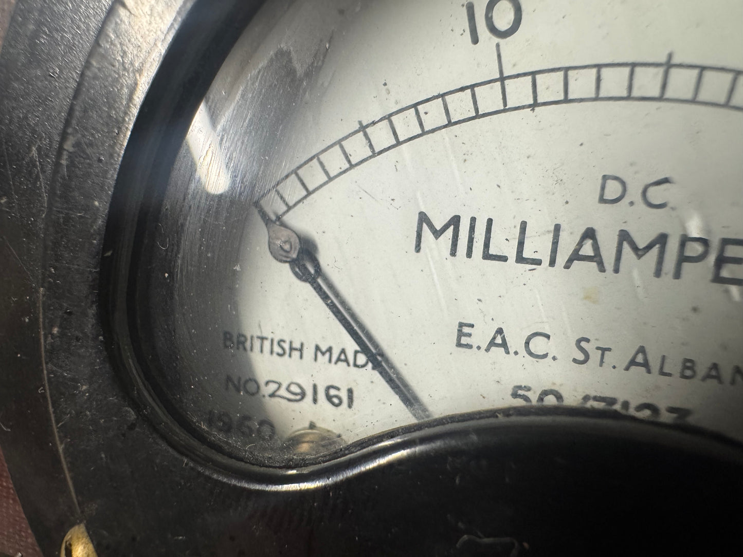 E.A.C St Albans No 29161 D.C Milliamperes Voltmeter