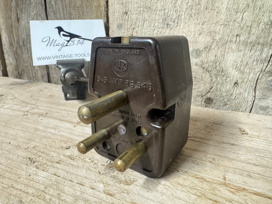 Vintage Bakelite MK 15-5 AMP Fused Adaptor