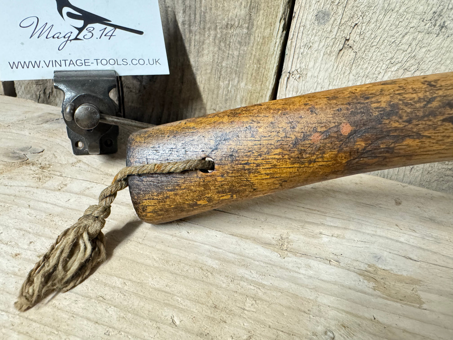 Five Fifteen Hatchet