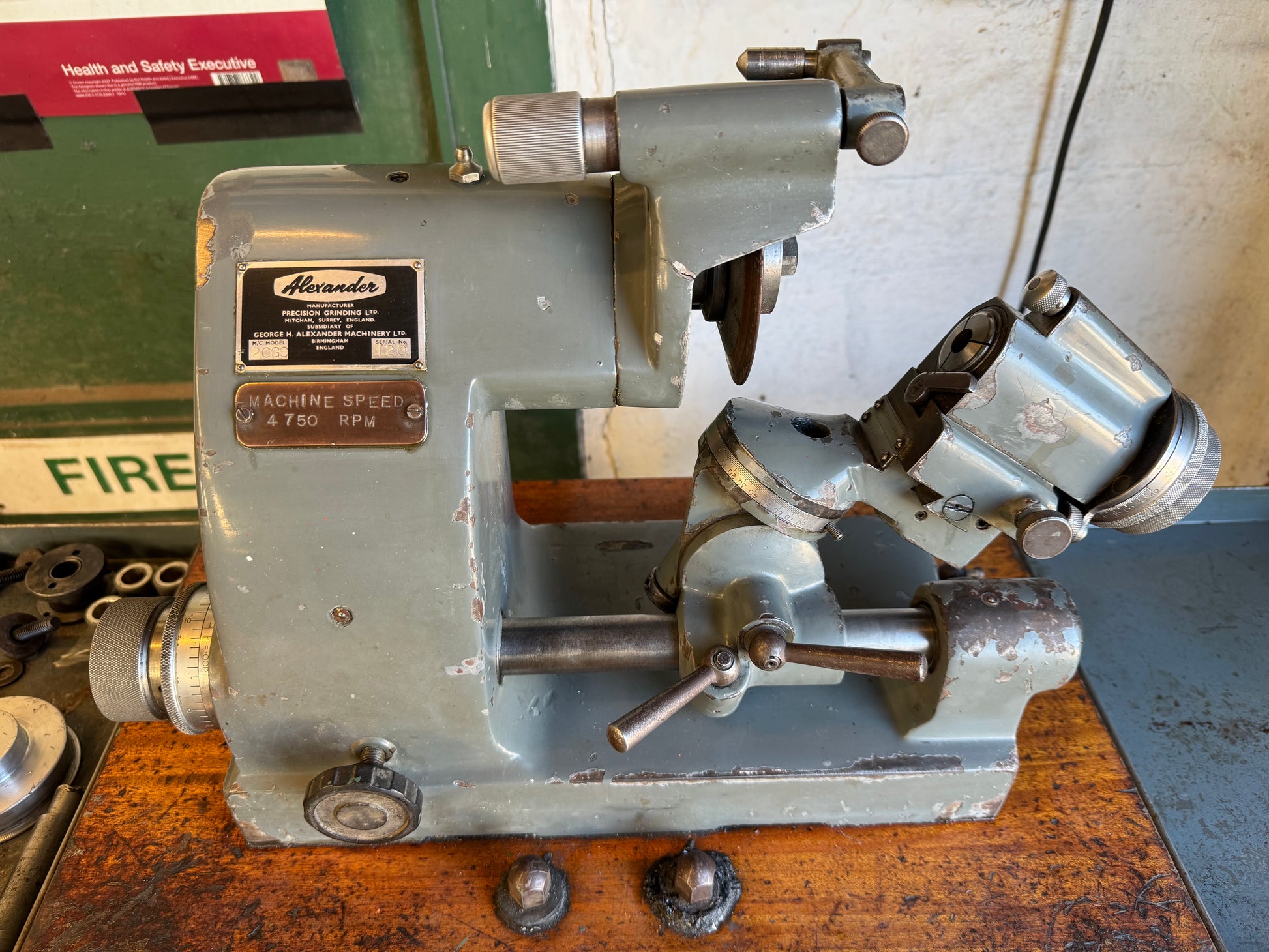 Alexander 2CGC Cutter Grinder with Tooling, spares & Cabinet