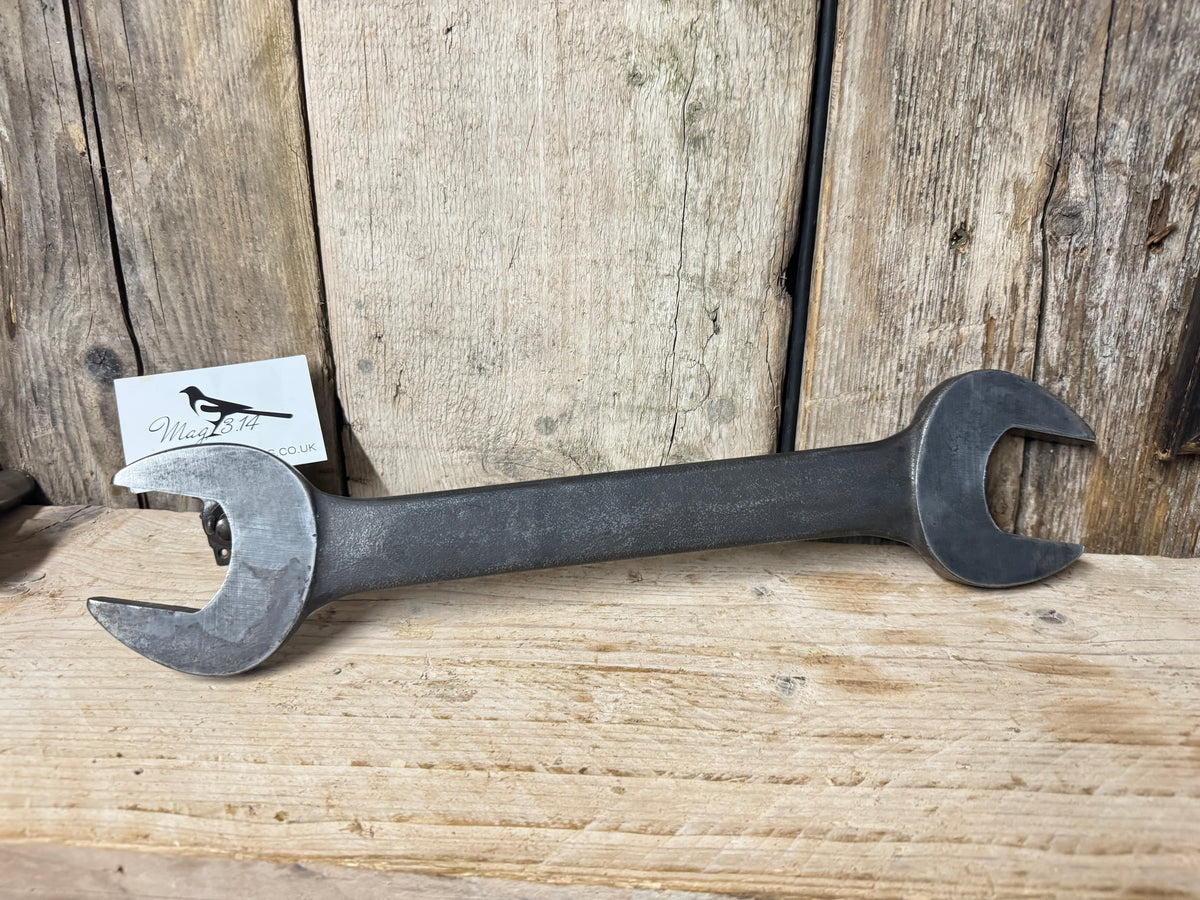 Britool 2J168187 1 11/16" & 1 7/8" Open Combination Spanner