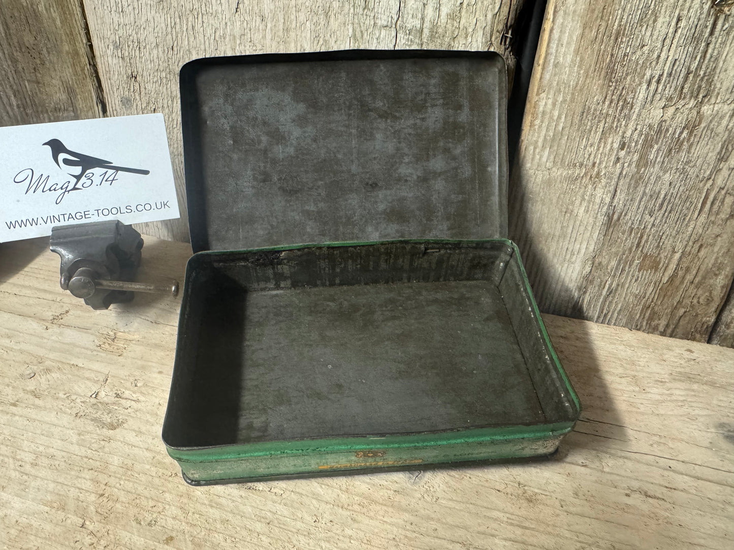 Keiller’s Crème De Menthe Tin.
