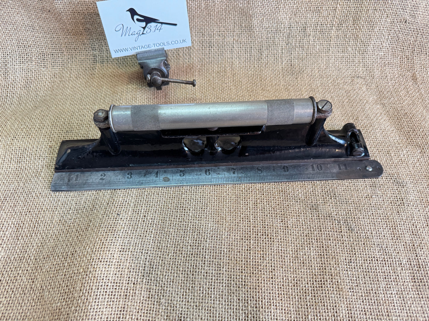 Cast Iron LS Starrett 12” Level