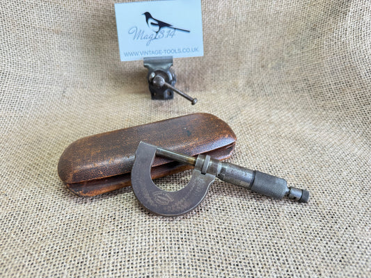 Moore & Wright No 961 Micrometer with original case.