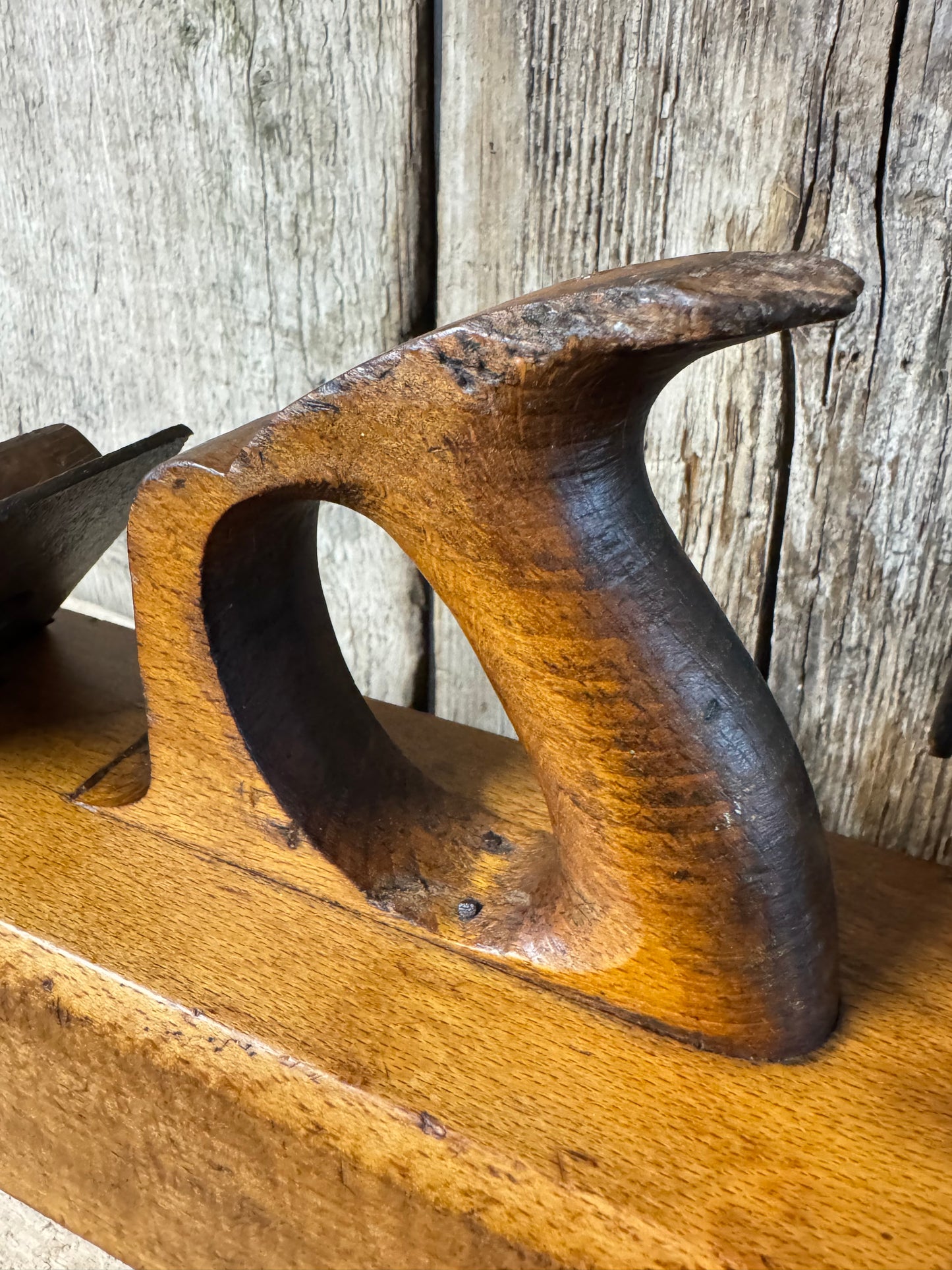 Varvill & Sons 22" Beechwood Trying Plane