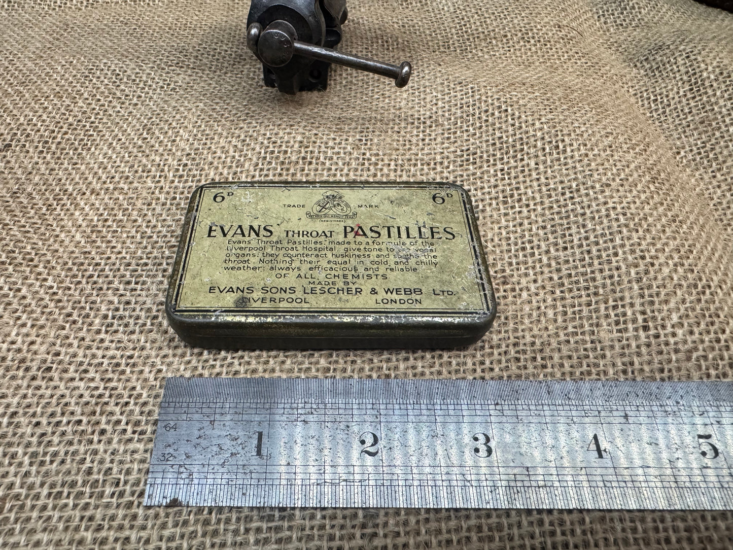 Evans Throat Pastilles Tin