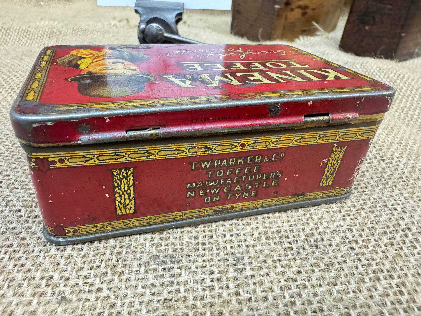 Kinema Toffee Tin
