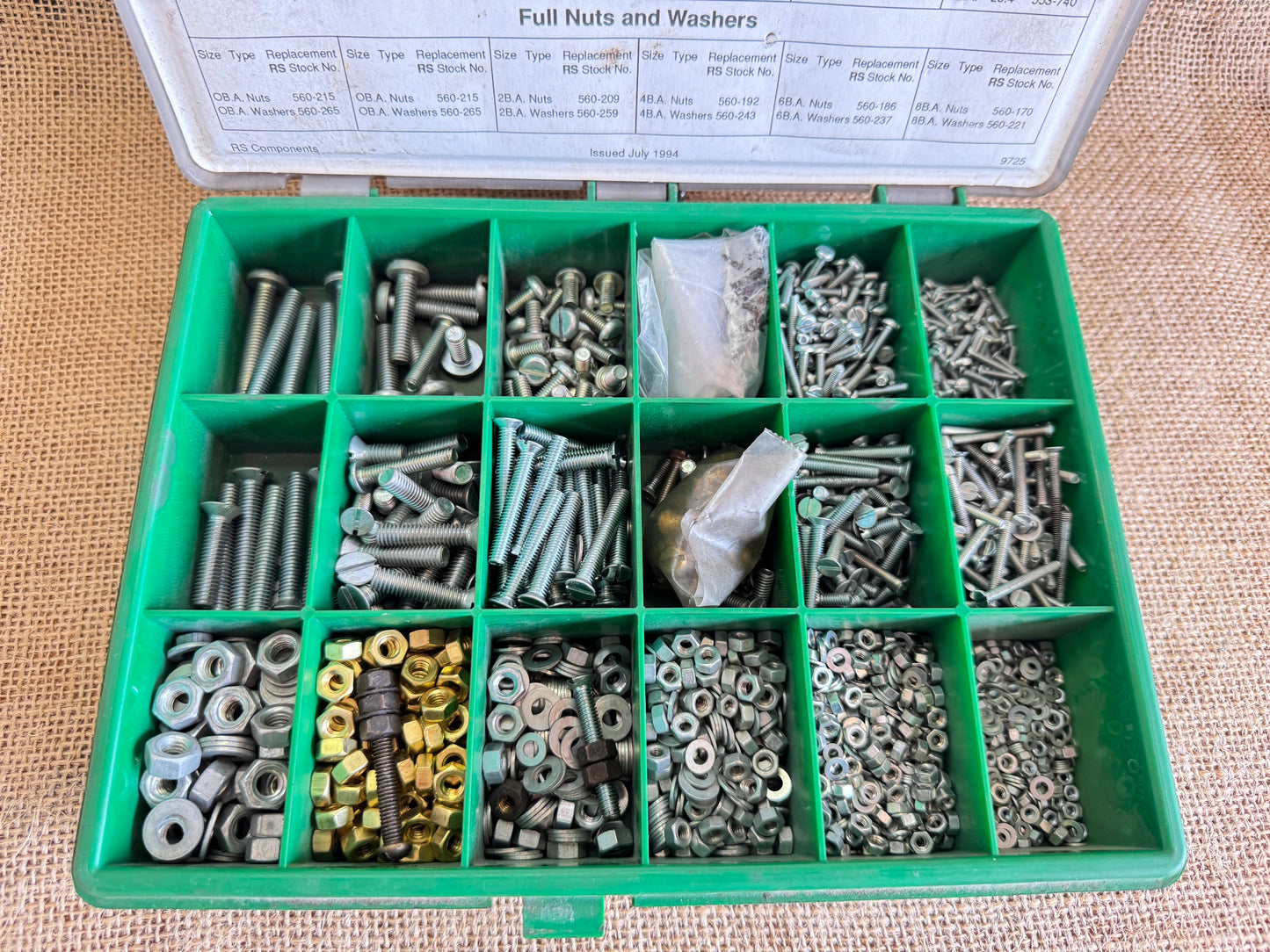 RS Components 849-439 Machine Screw Set
