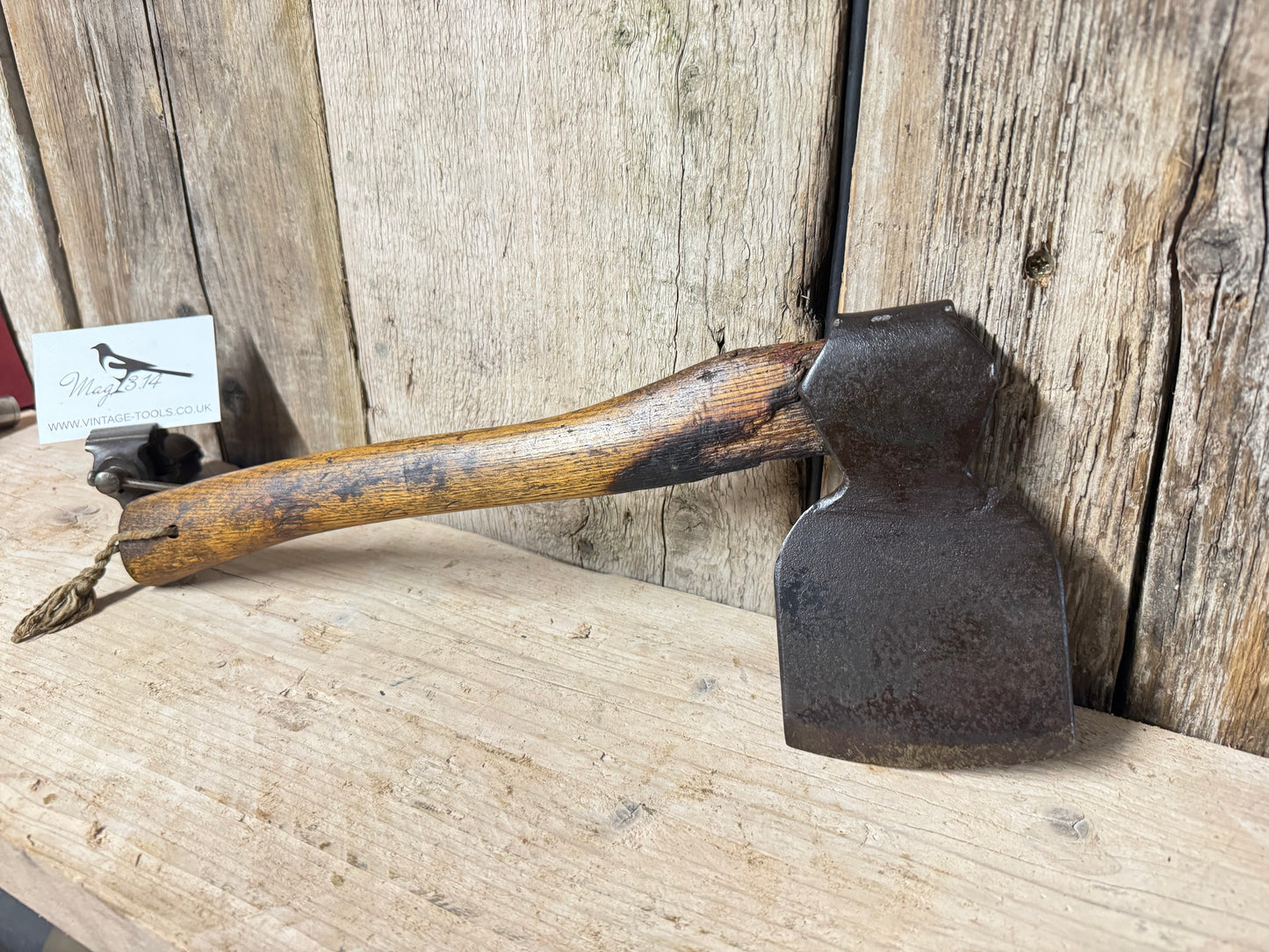 Five Fifteen Hatchet