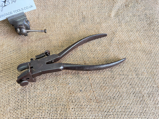 Foreign Tools Saw Setting Pliers