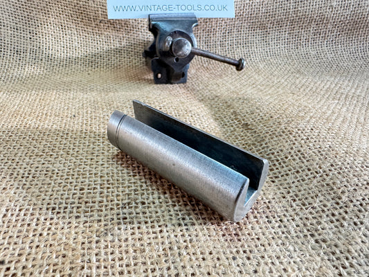 duMont 24MM Size C Keyway Broach Guide