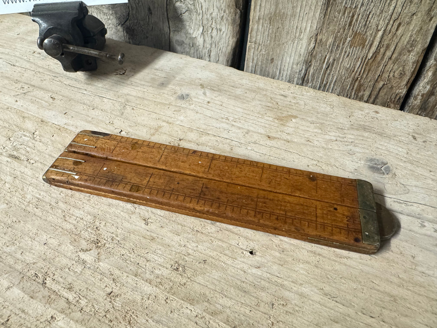 Rabone No 1167 24” Boxwood Folding Rule