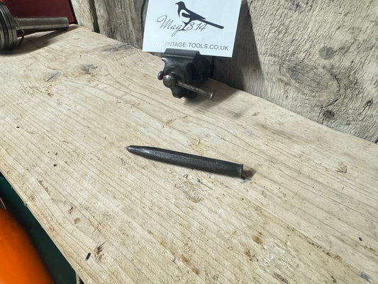 3.5" Military Broad Arrow 1944 Marked Centre Punch