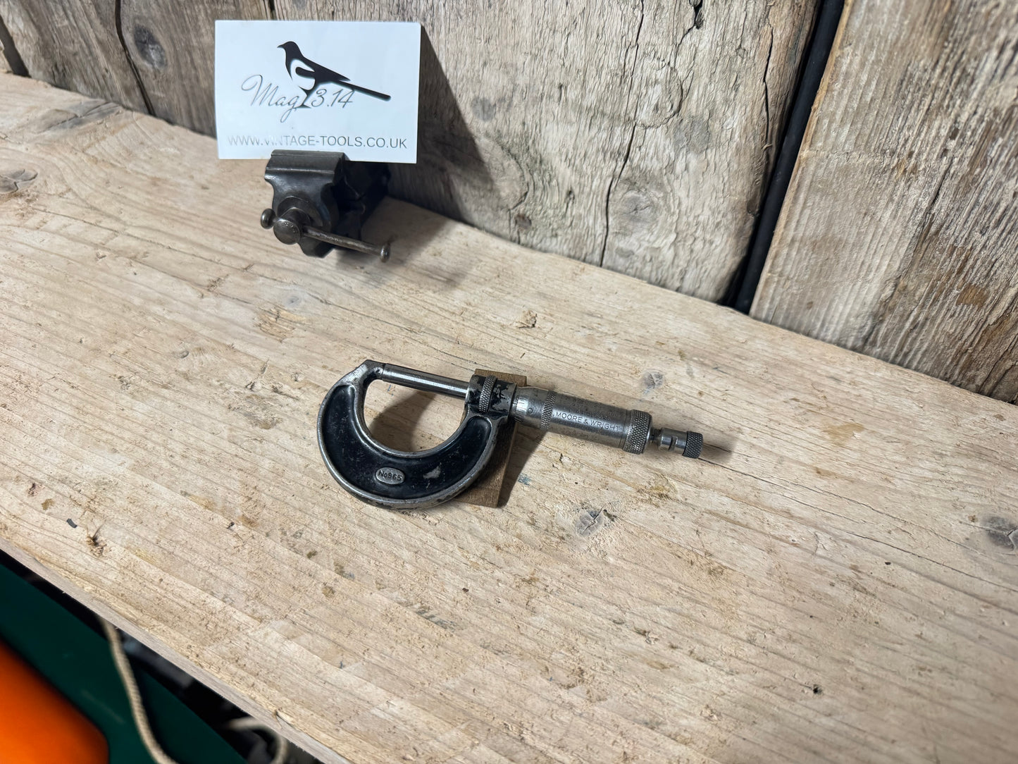 Moore & Wright No 965 0-1" Micrometer