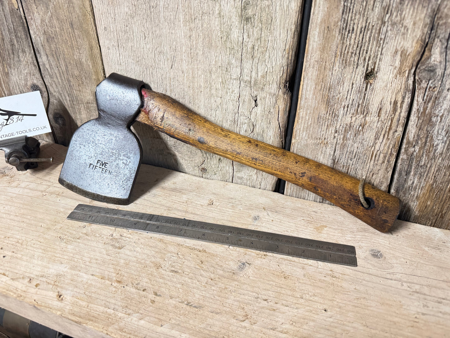 Five Fifteen Hatchet