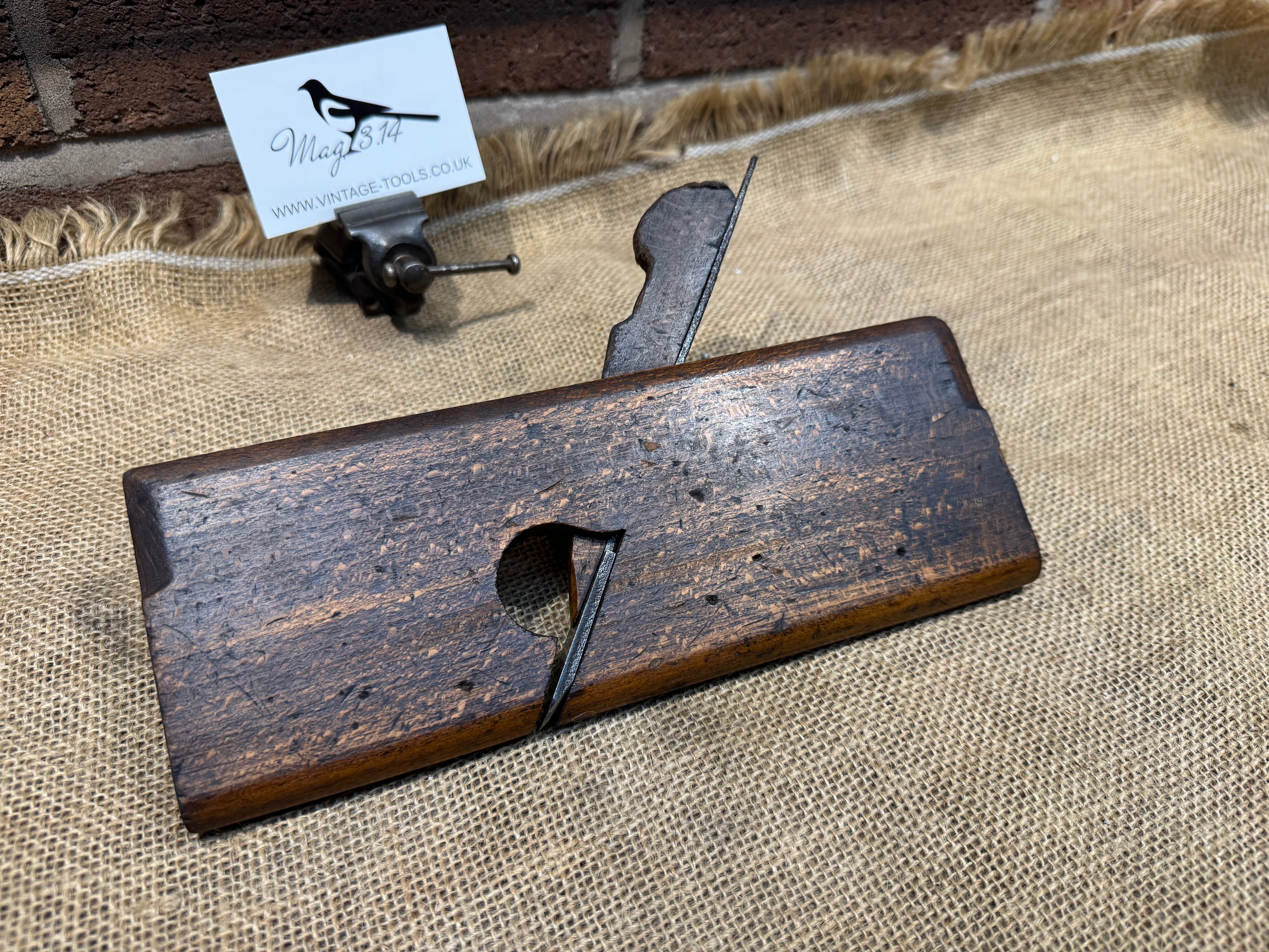 Beechwood Rounding Plane – Magpie Vintage Tools