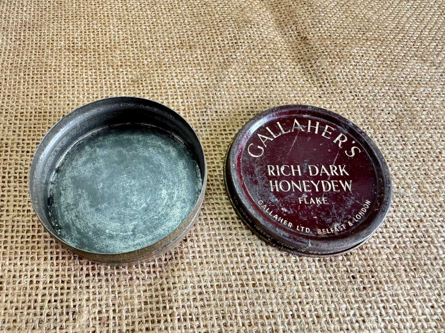 Gallahers Rich Honeydew Flake Tobacco Tin
