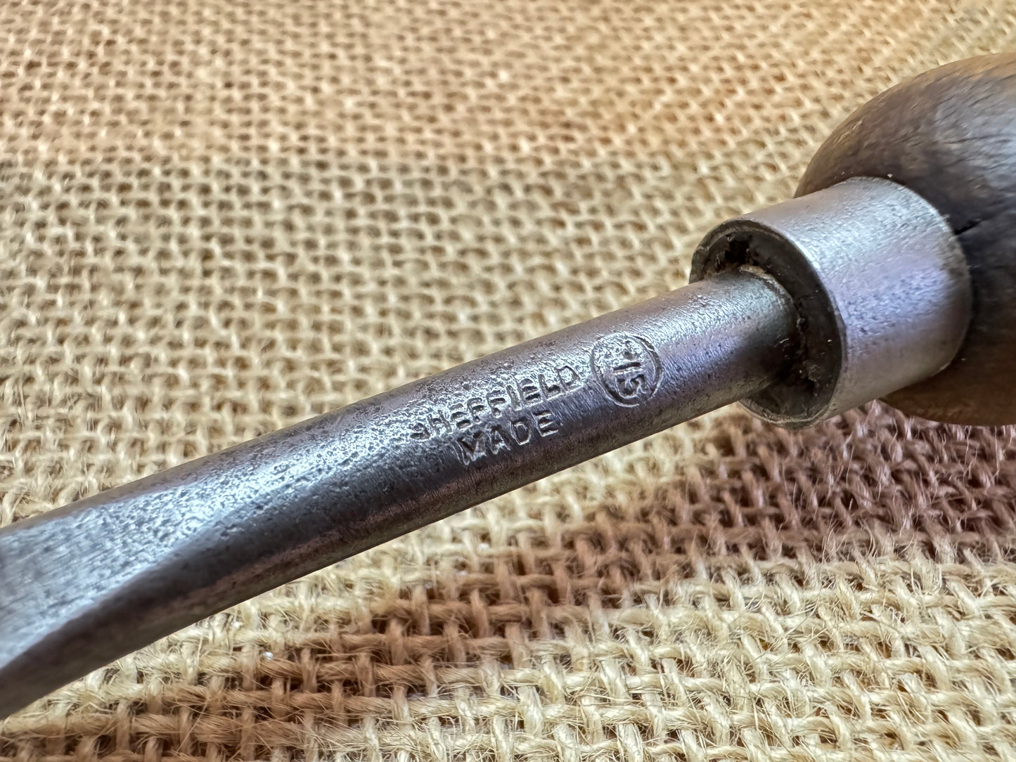 Wooden Handle Upholstery Tac Puller