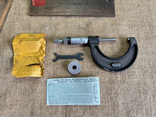 Moore & Wright No 966X 1-2” Micrometer