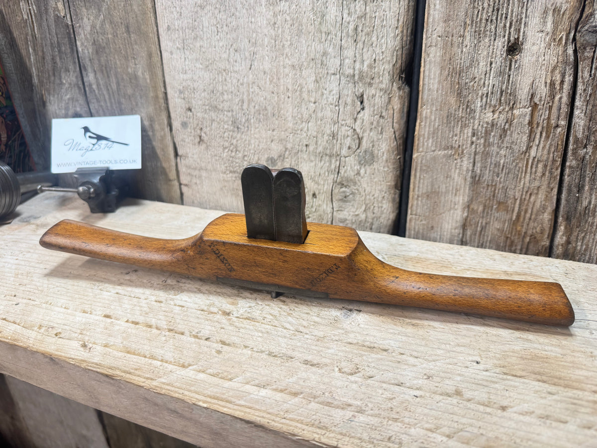 Antique Coachmakers Router