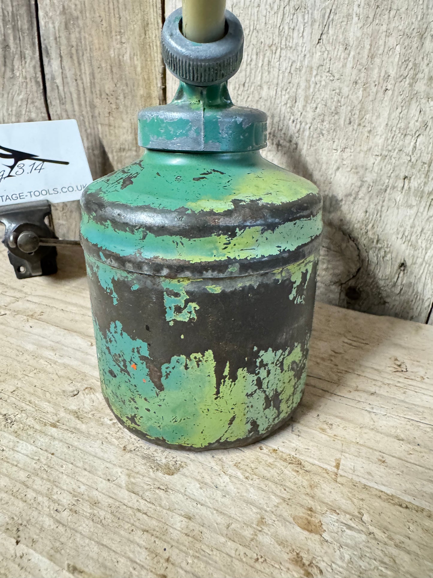 Wesco Green Oil Can with Nylon Spout