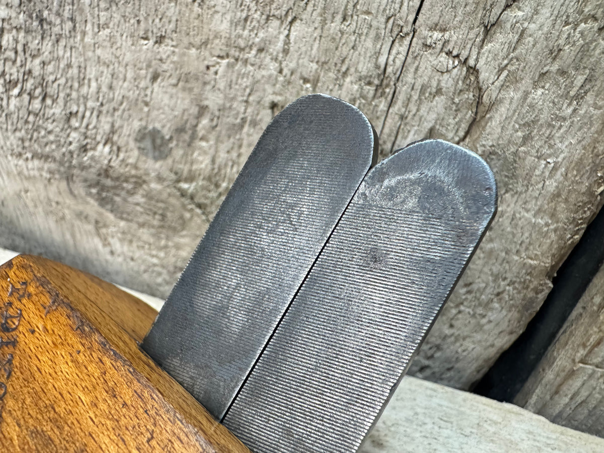 Antique Coachmakers Router