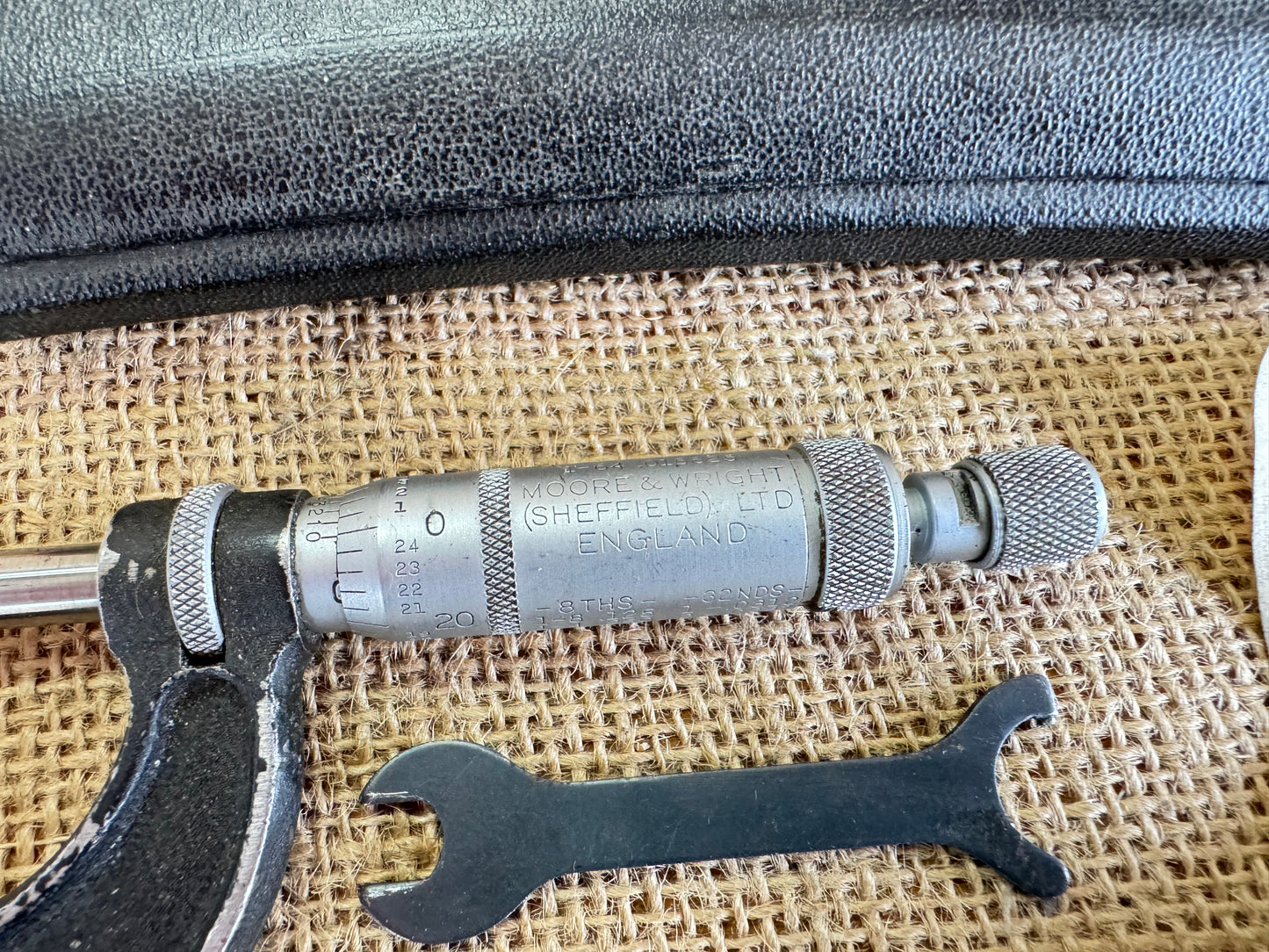 Moore & Wright No 965B 0-1” Micrometer