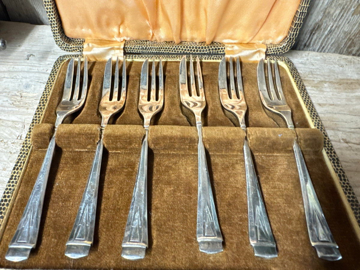 Vintage EPNS Dessert Fork Set