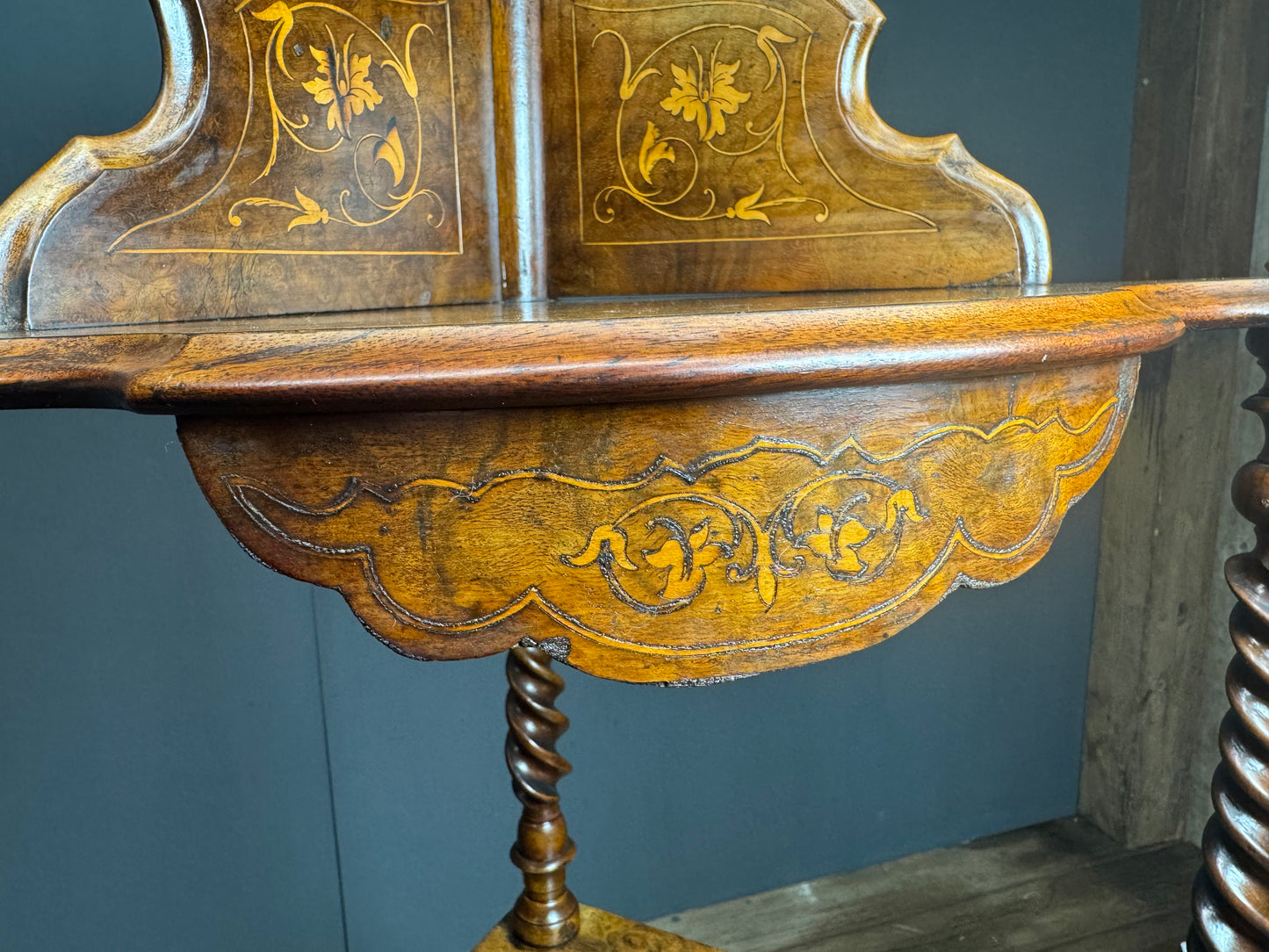 Victorian 4 Tier Walnut Inlay and Barley Twist Corner Whatnot
