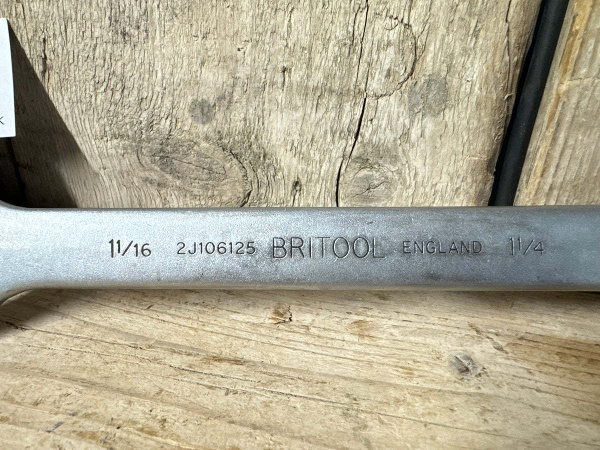 Britool 2J106125 1 1/16" & 1 1/4" Open Combination Spanner