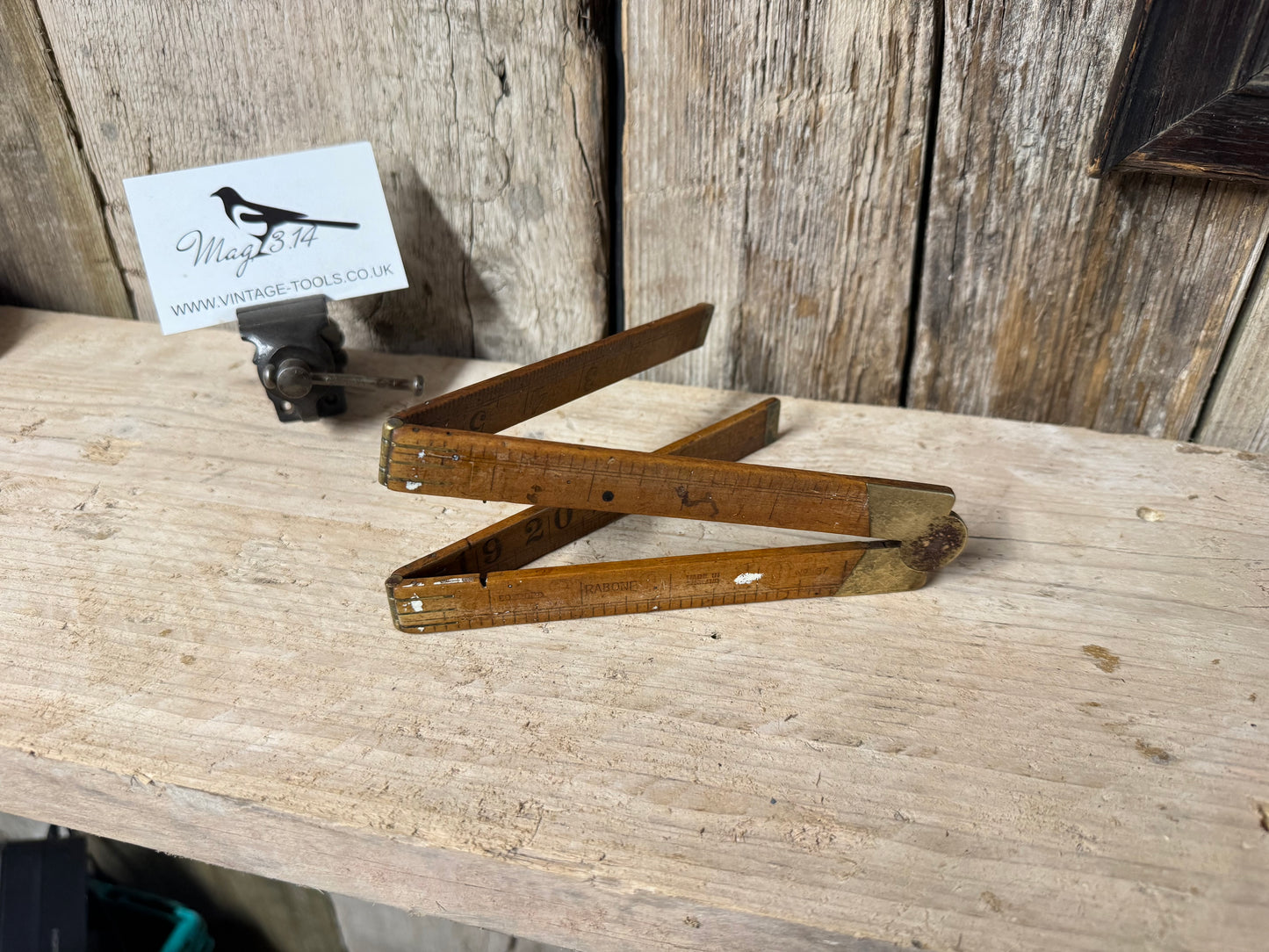 Rabone No 1167 24” Boxwood Folding Rule