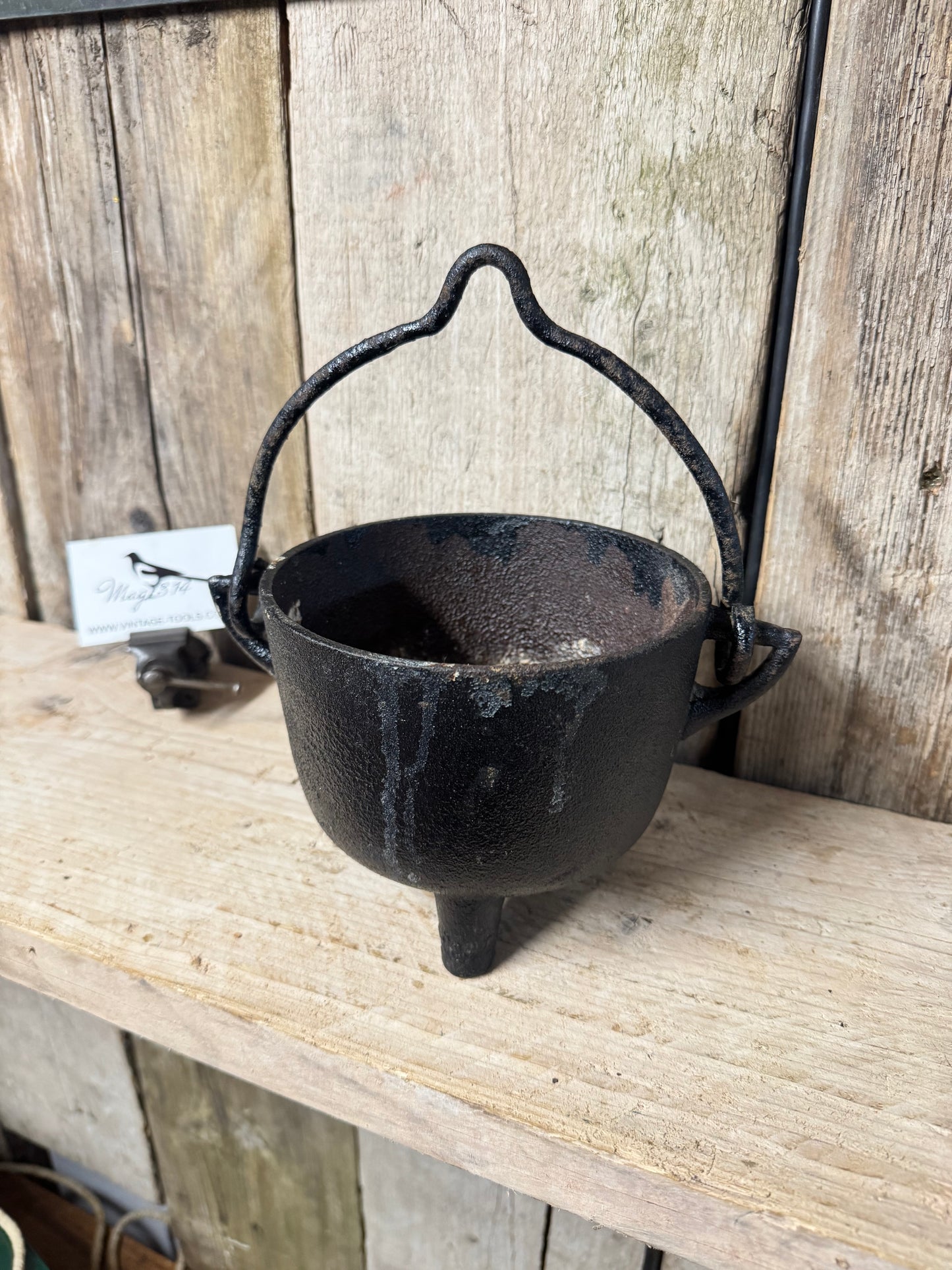 No 6 Cast Iron Glue Pot