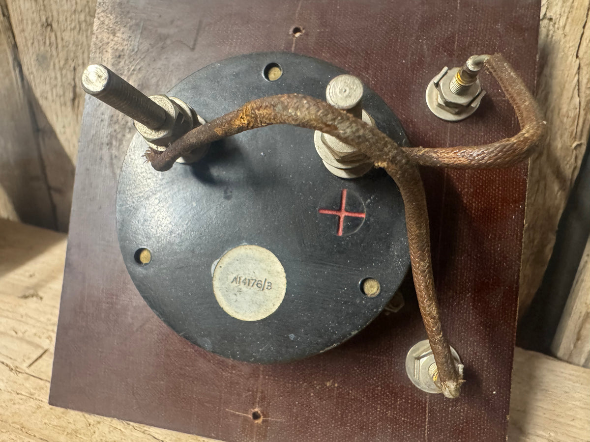 E.A.C St Albans No 29161 D.C Milliamperes Voltmeter
