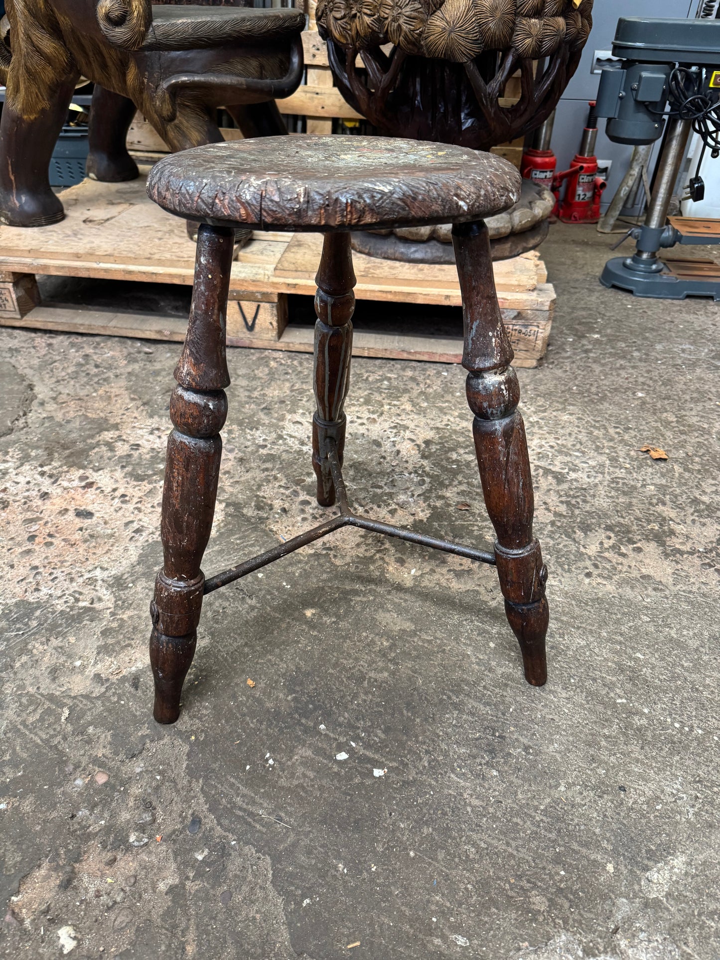 Orton & Spooner Craftsman’s Stool