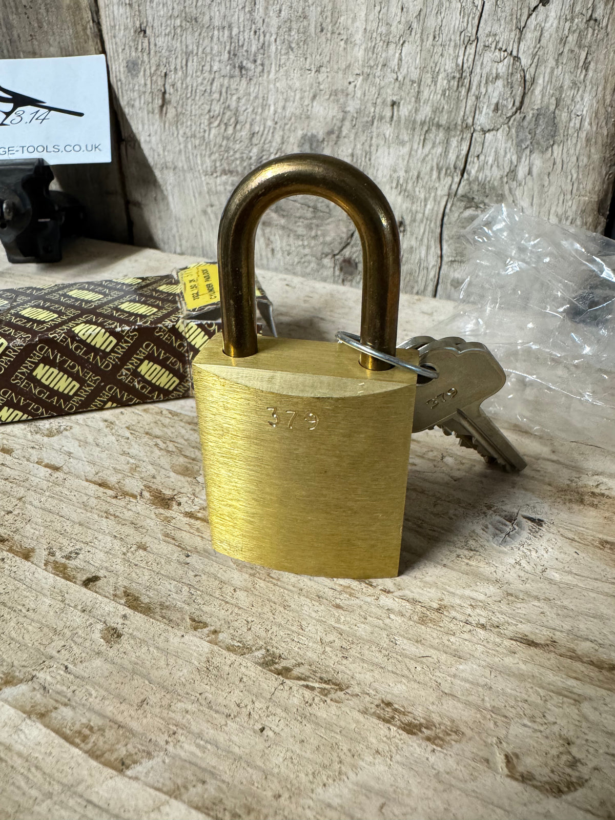 Union 3102 150 2K Cylinder Padlock