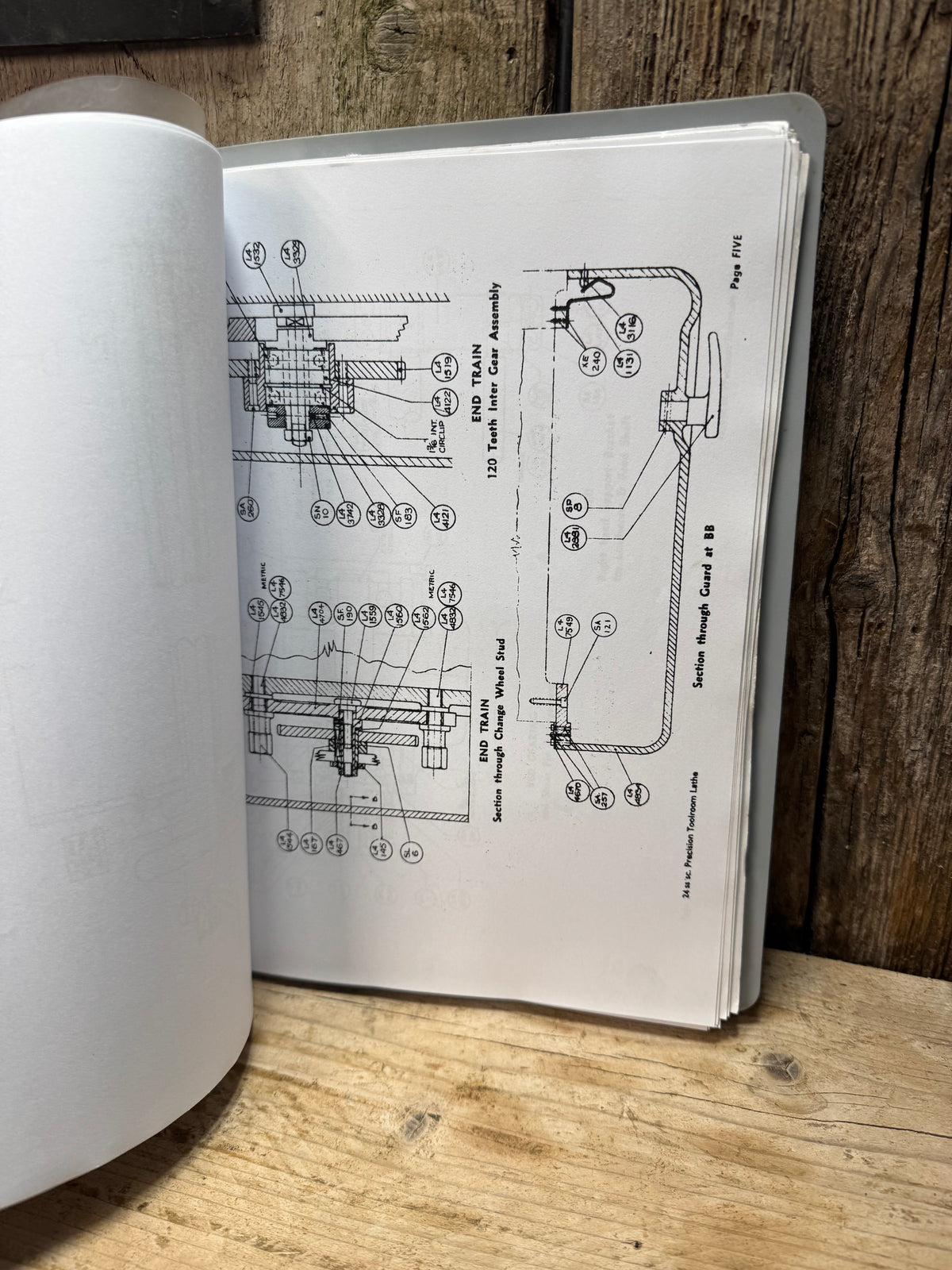 Smart & Brown Model 1024 Precision Toolroom Lathe Operating & Maintenance Instruction Manual